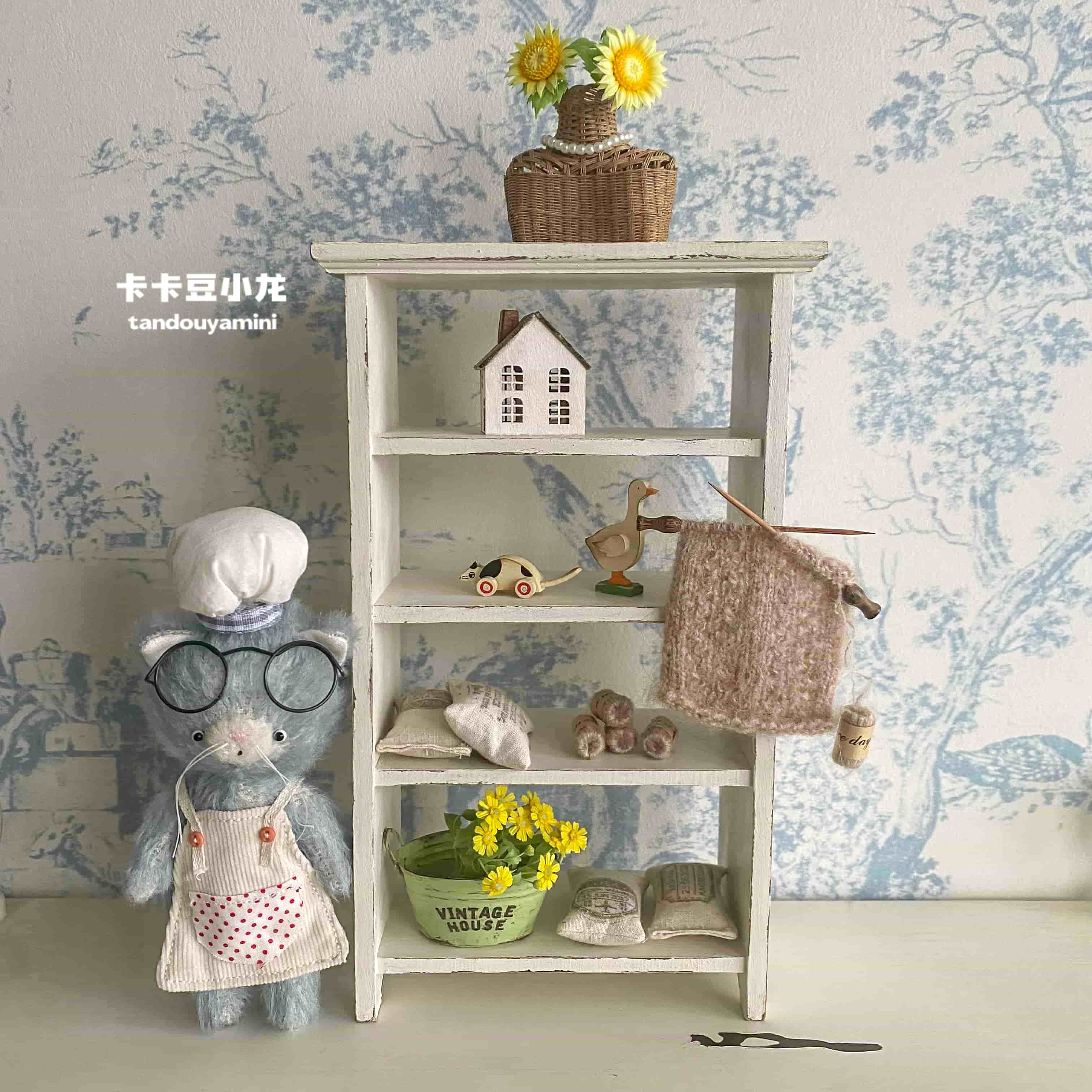 Vintage Toy Collector - 1:6 Doll House Mini Model Furniture